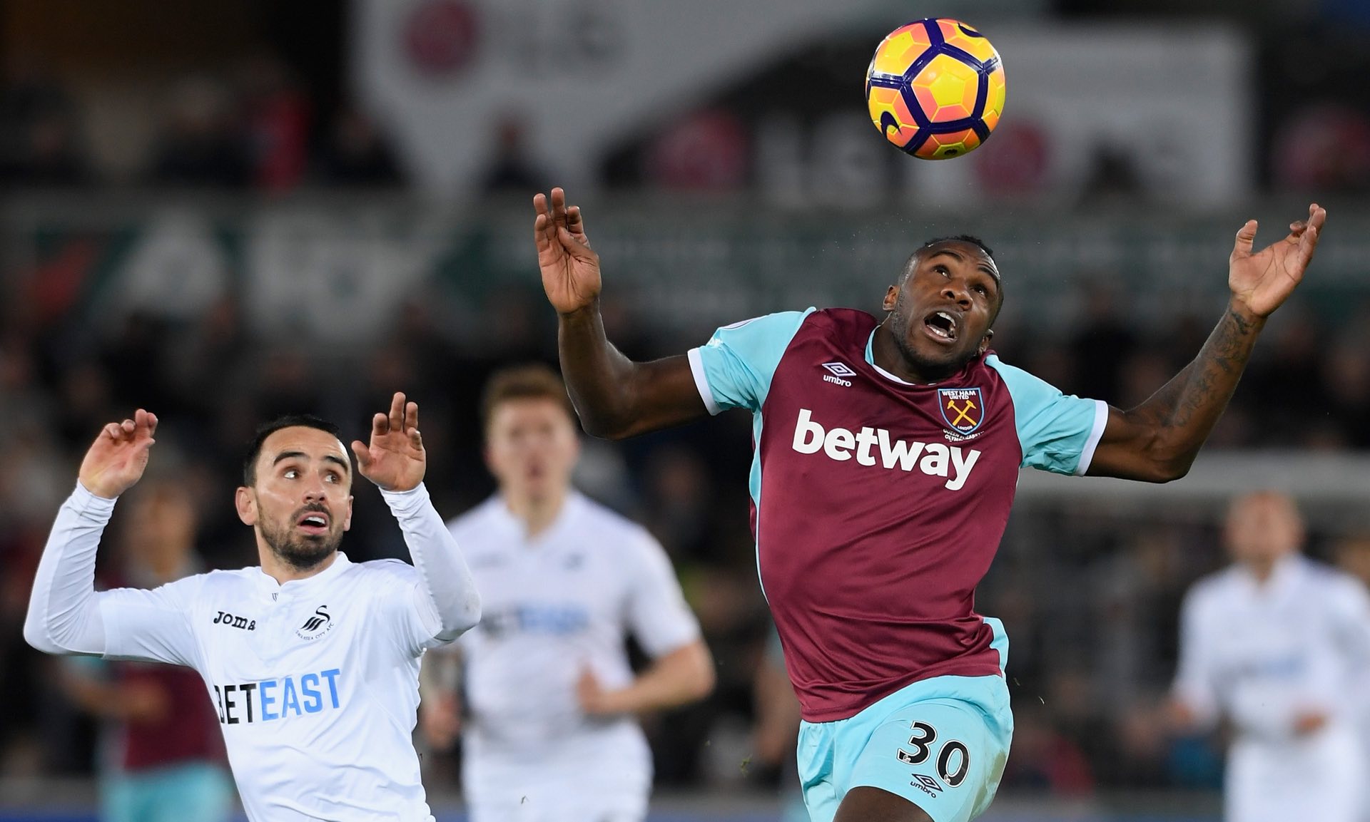 賽的表現令 賽的表現令