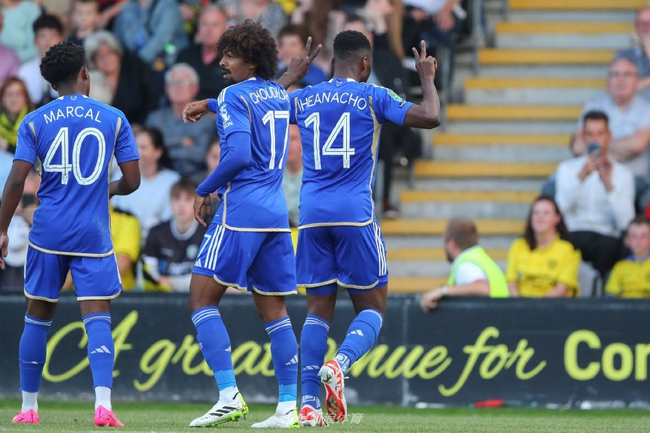 的足球世界 的足球世界