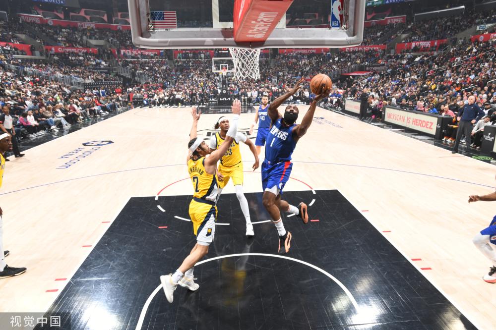 赛季初与外 赛季初与外